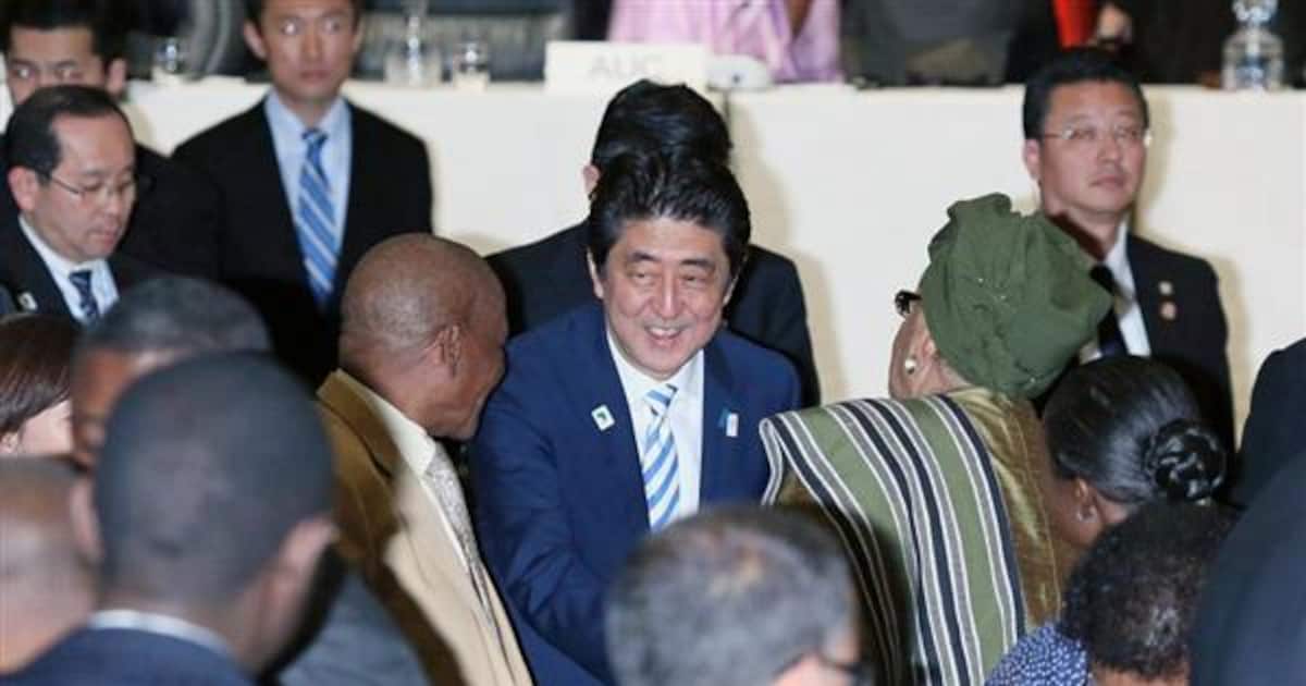 安倍総理に首脳10人集まる…「戦友だから」と旧知の大統領が奔走 中国・王毅氏より優先 国際舞台駆けた外交官 岡村善文氏（56）