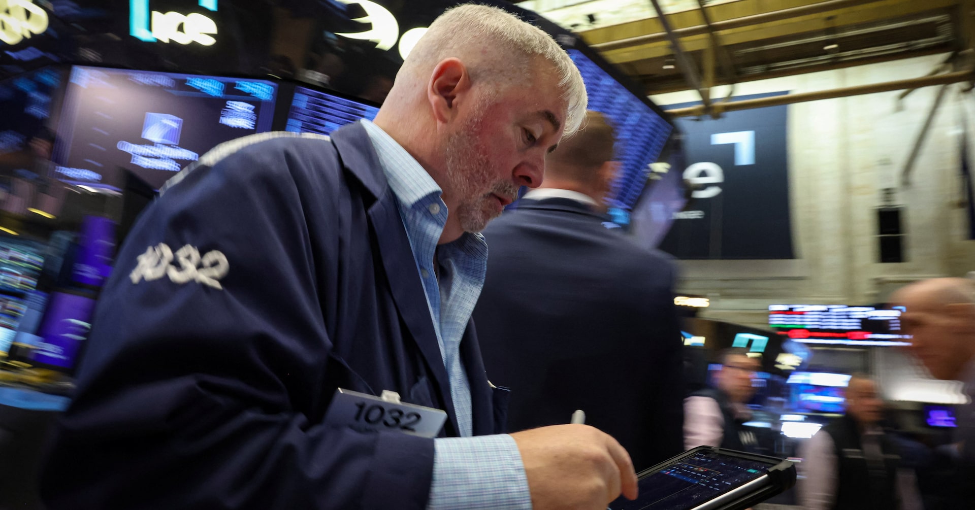 米国株式市場＝Ｓ＆Ｐ５００とナスダック高値更新、ＡＭＤがＡＩ関連株をけん引
