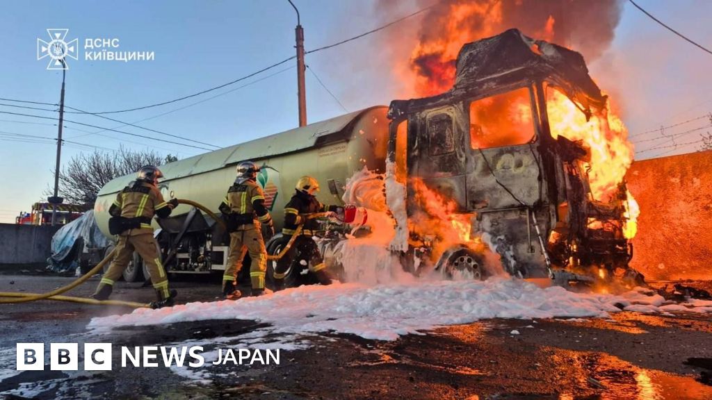 ロシアがウクライナ各地攻撃、20人以上殺害 両国はそれぞれ一方的に停戦宣言