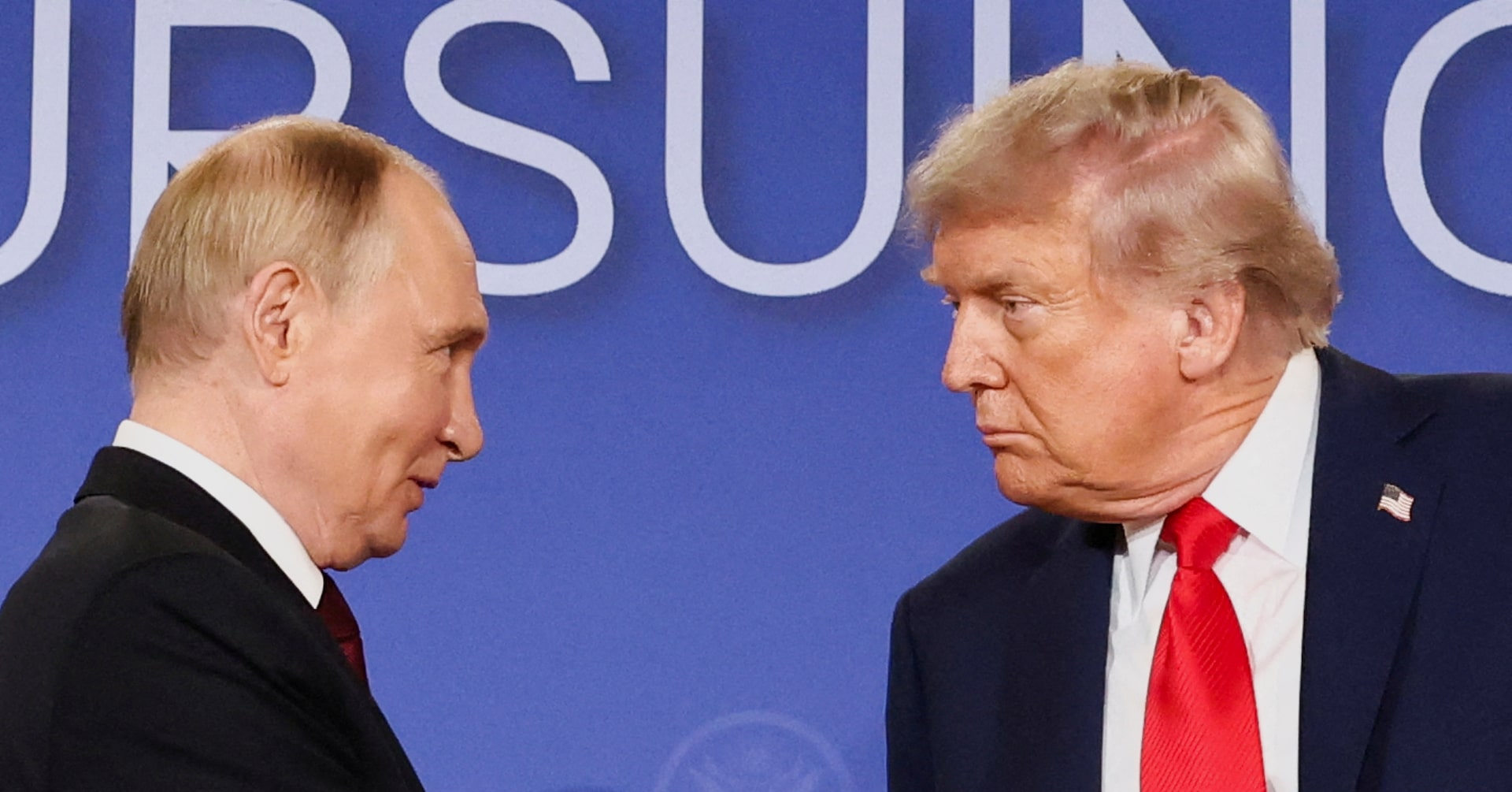 トランプ氏、2週間以内に対ロシア制裁科す可能性を示唆