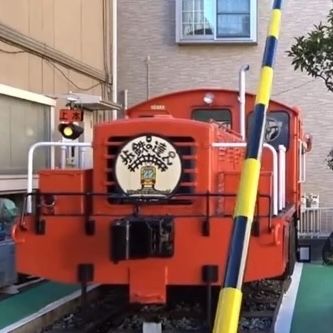 鉄道ファン宅で、防犯センサーが反応→監視カメラがとらえたのは… 不法侵入者の正体にビックリ、実は夜も寝に来ていた！？