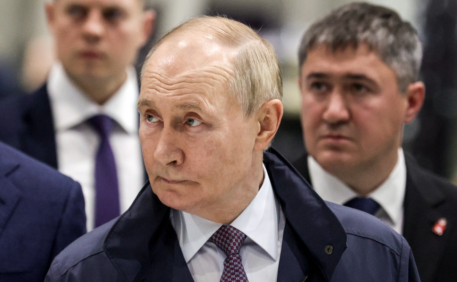 欧州に迫る現実：調査報道が暴く薬価、ガザ、移民、そしてロシア勝利の未来