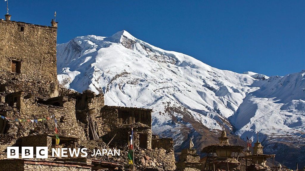 ヒマラヤで雪崩、登山関係者4人を遺体で発見 多数が行方不明に