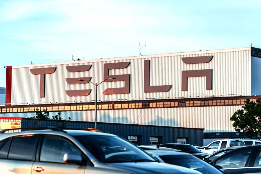 テスラの強み、「EV」だけじゃなかった！ “第2の柱”が年率100%成長、蓄電池で日本逆転なるか！？ 新エネルギー覇権争奪戦、勝者は誰だ