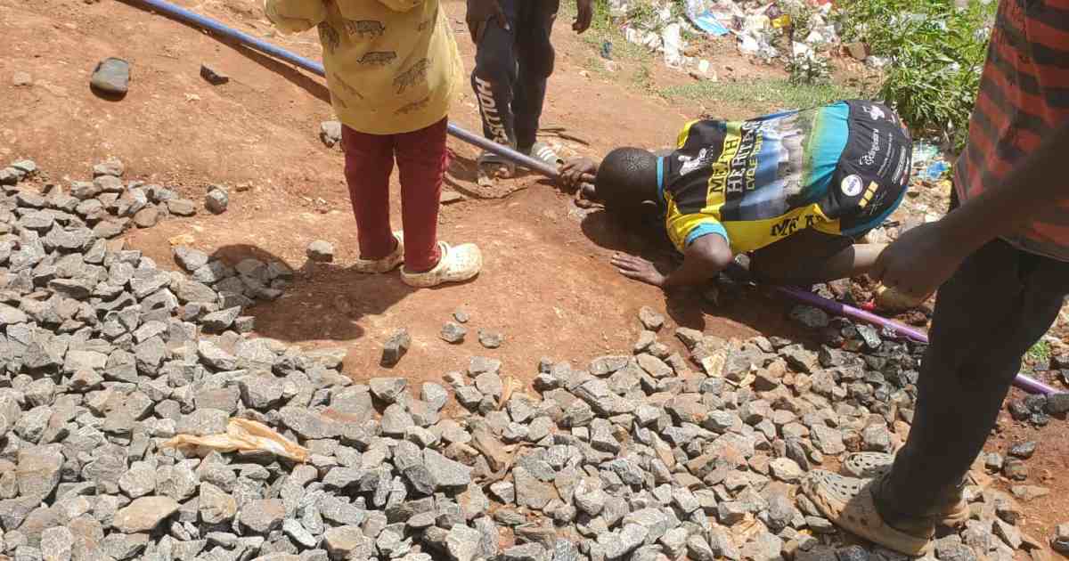 アフリカ最大のスラム街で汚水を飲む子供たち…感想を聞いて返ってきた忘れられぬ一言【カンバ通信：第428回】