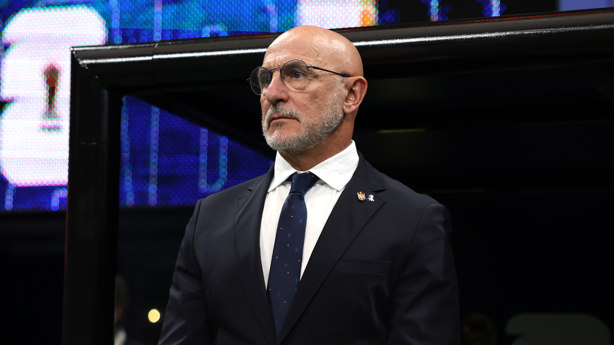 スペイン代表が初戦で犯した失態。小国カーボベルデ代表に不覚を取ったデ・ラ・フエンテ監督の限界（フットボールチャンネル）