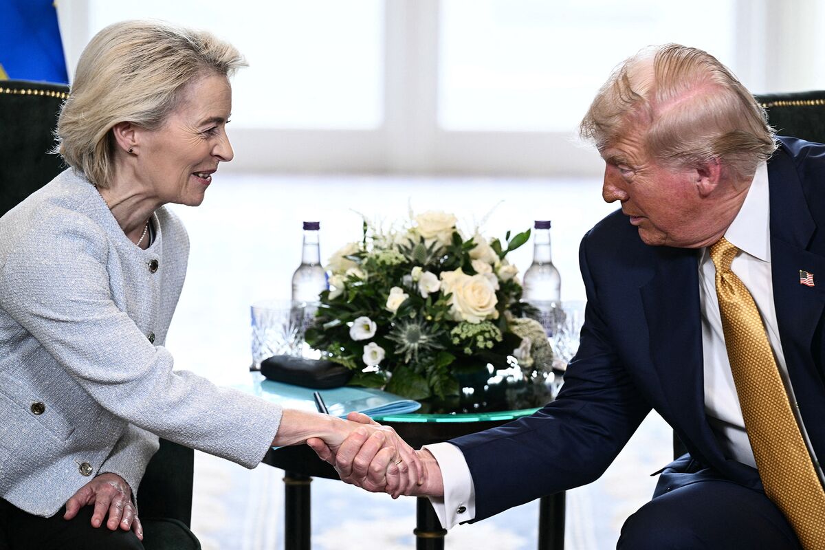 米・ＥＵが貿易協定で合意、トランプ氏とフォンデアライエン氏が発表