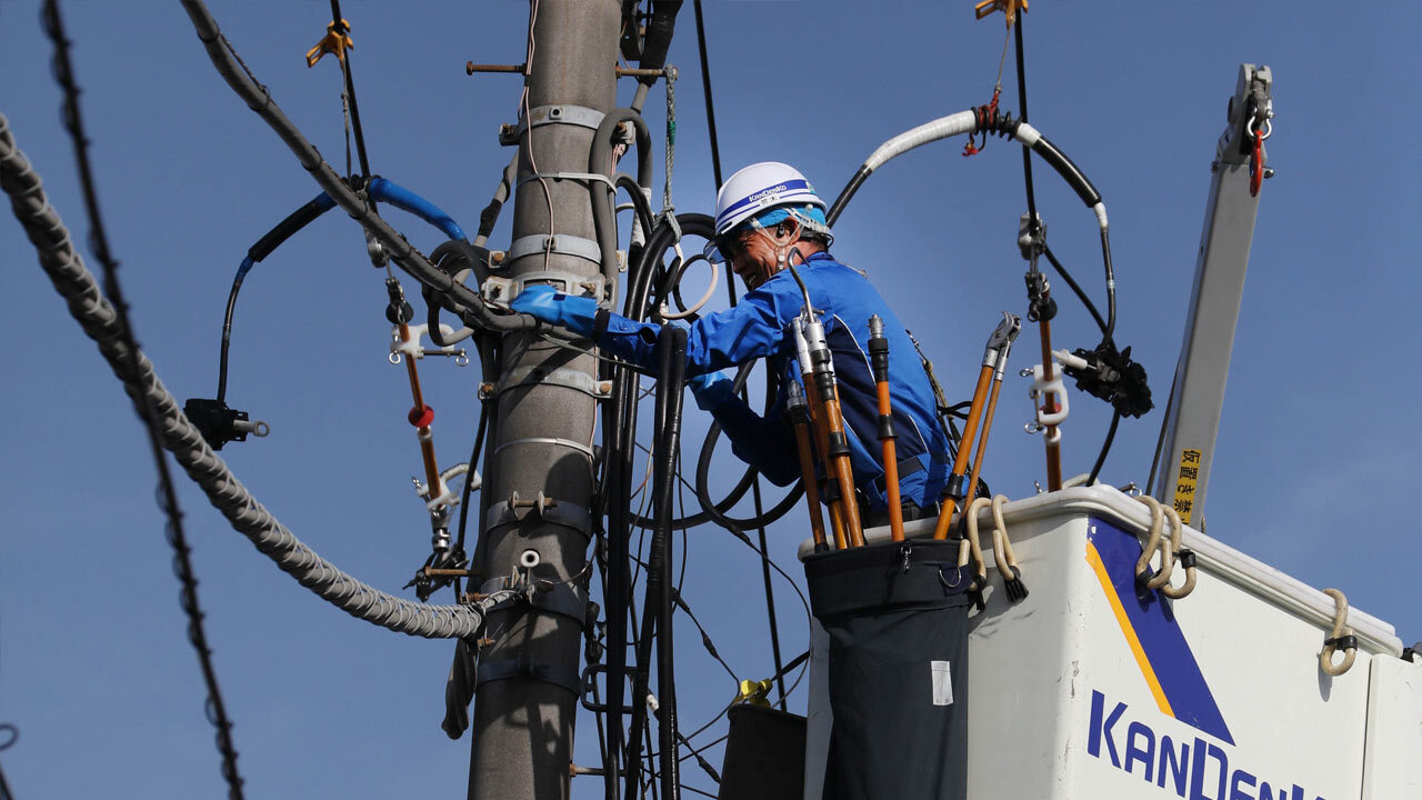 関電工「高卒」1000万円超、ブルーカラー人材を奪取 AI普及で電気工事に特需