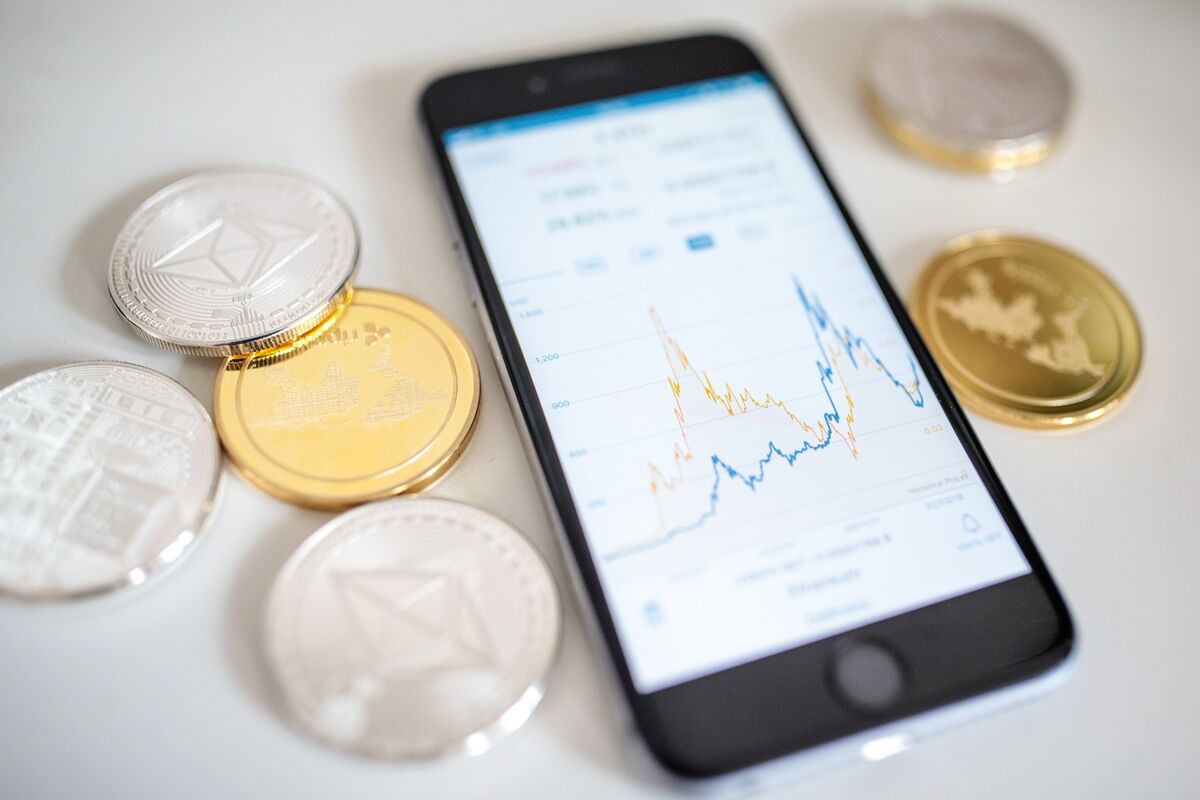 ビットコイン以外の仮想通貨も低迷、主役交代シーズン再来ない公算