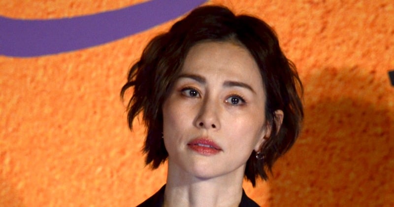 米倉涼子、久々表舞台も顔やつれる 時おり笑顔を見せるも神妙な面持ち 不起訴処分後初の公の場