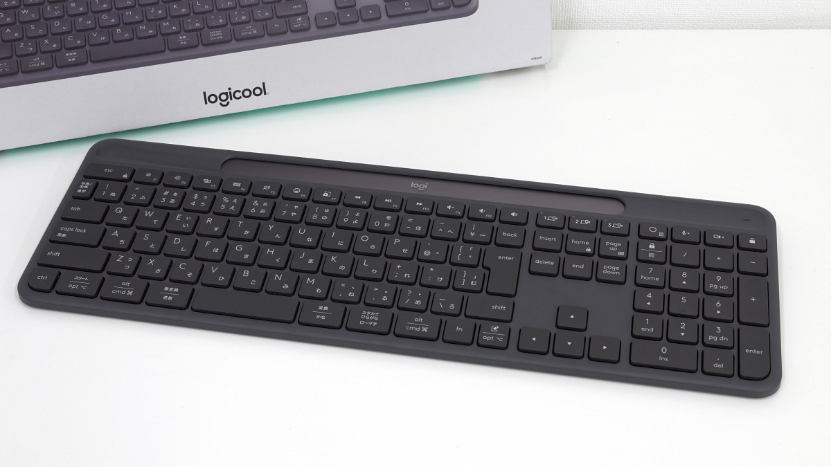 ソーラーパネル充電で半永久的に使えるロジクール製キーボード「Signature Slim Solar＋(K980)」レビュー