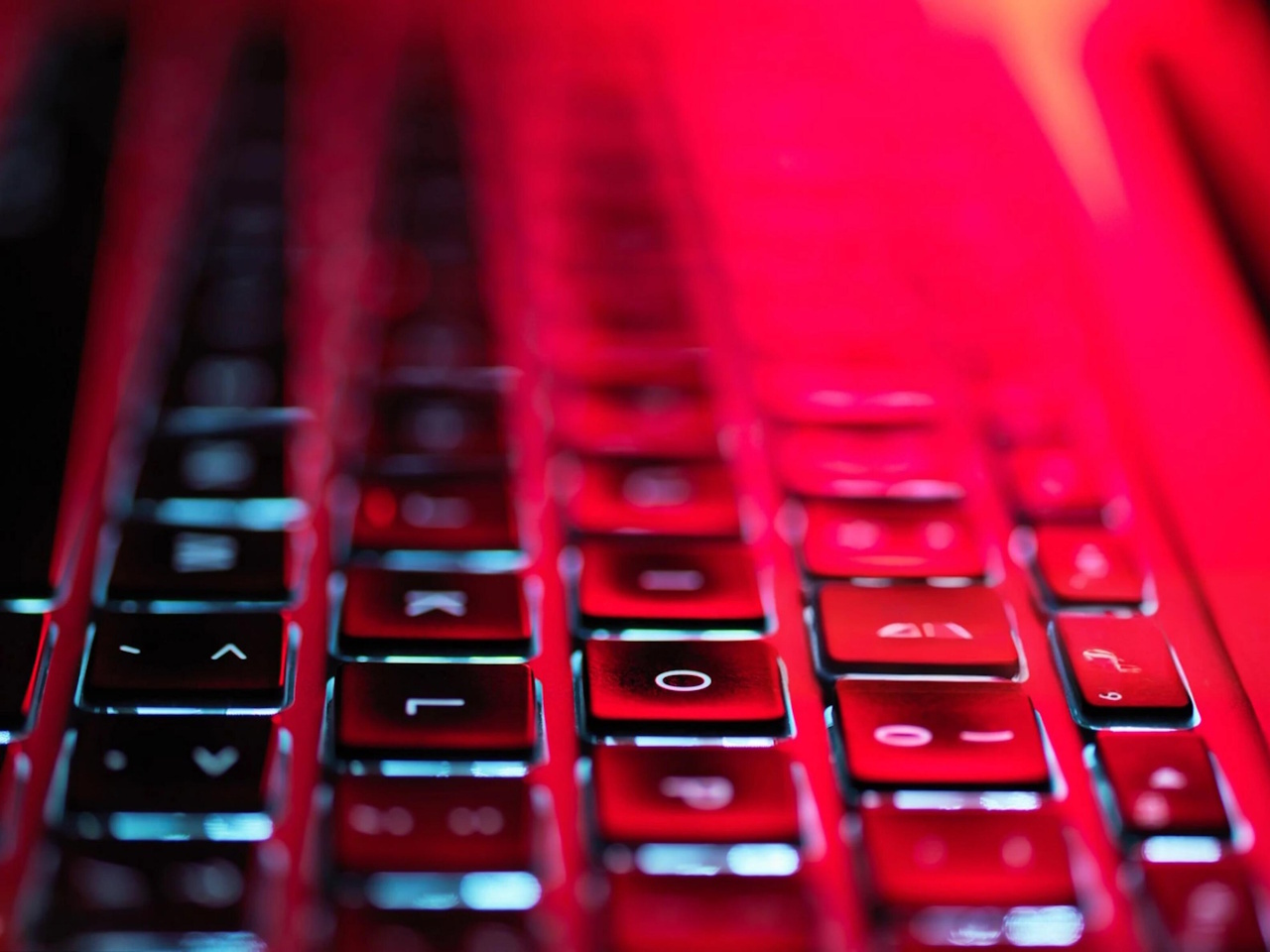 「YouTube」に最大級のマルウェア詐欺ネットワーク