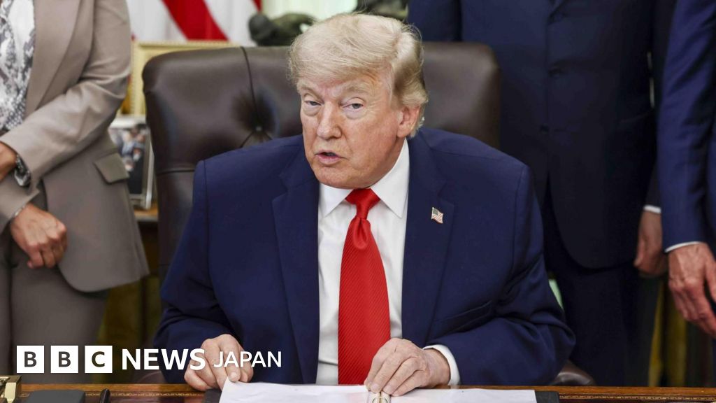 トランプ氏、戦争終結の合意に近づいていると表明 対イラン攻撃の中止を発表後