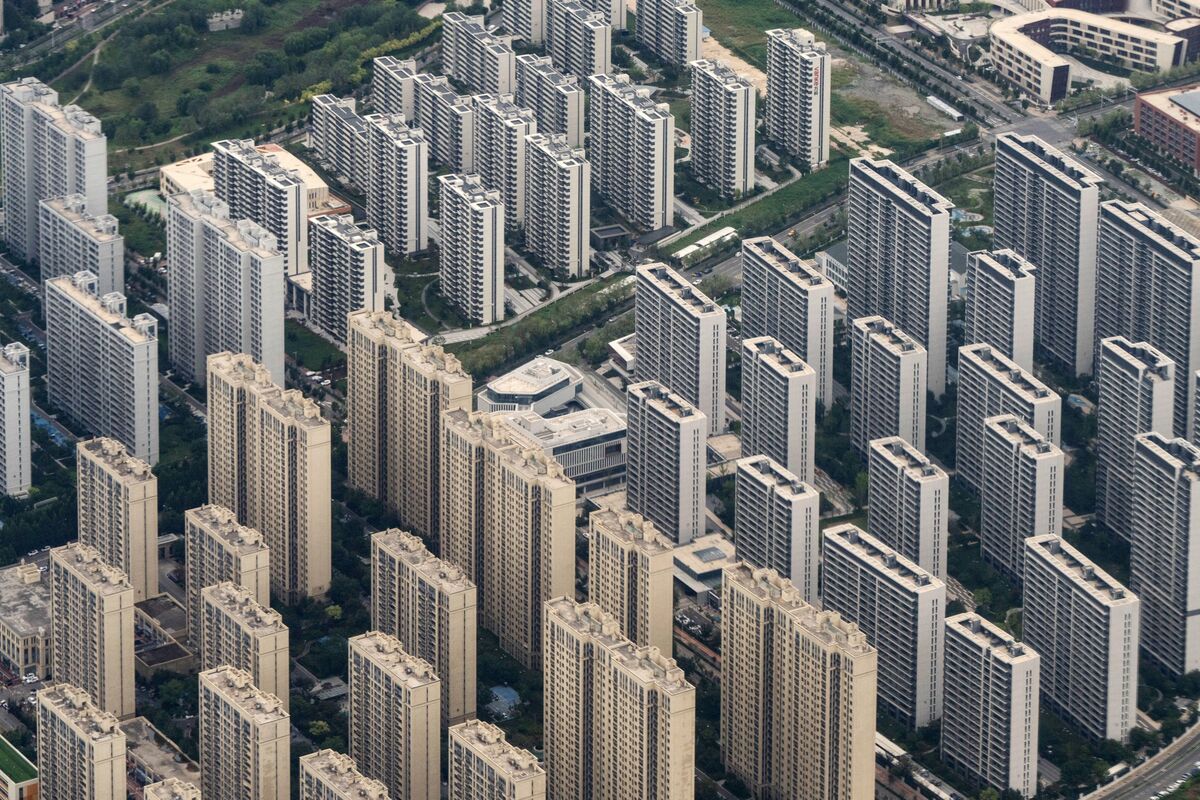 中国の住宅価格、10月に下落加速－緩和策でも低迷に歯止めかからず