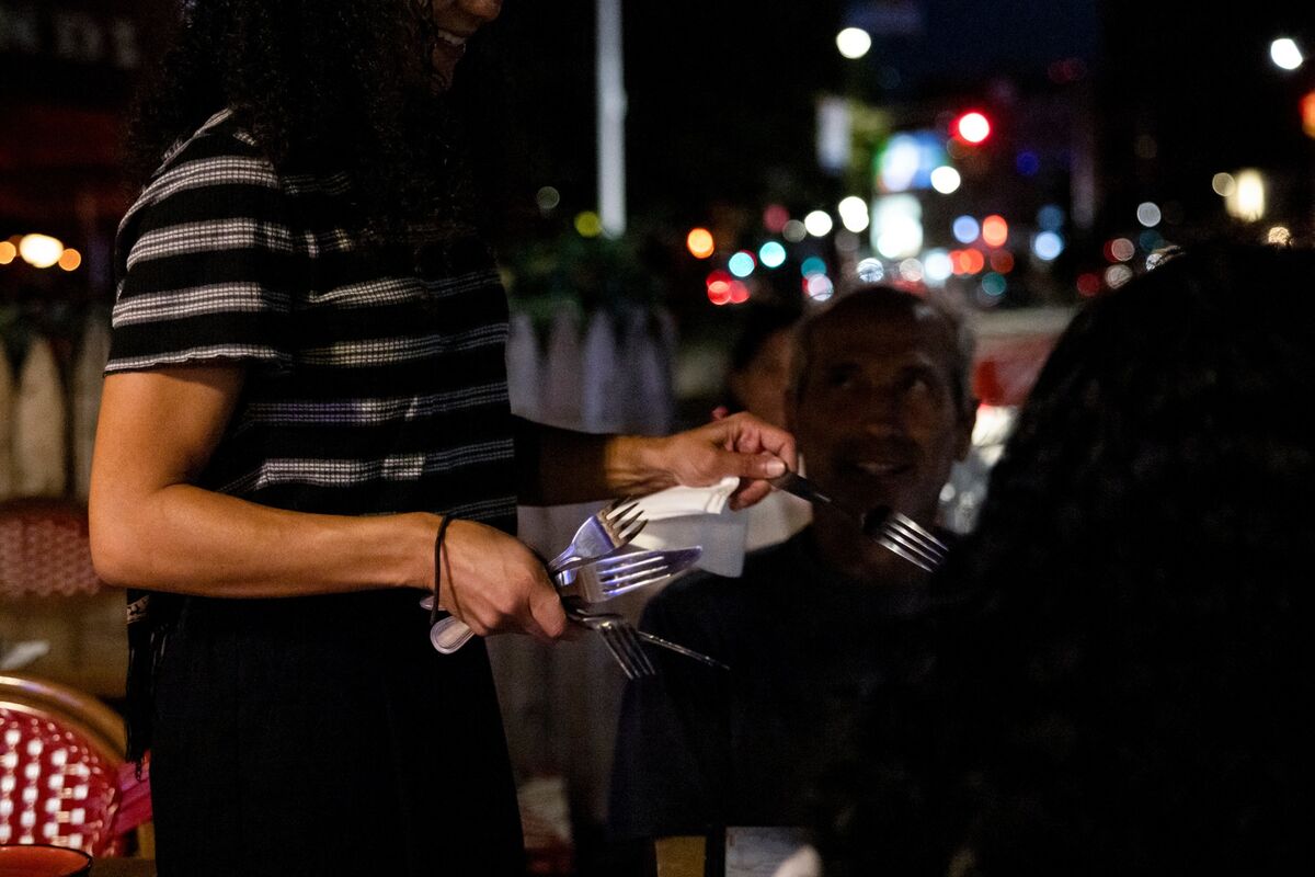 NY連銀サービス業活動指数、21年以来の大幅縮小－雇用の急減速を反映