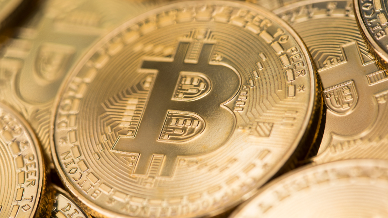 ストラテジーがビットコイン追加購入、総保有数59万2,345BTCに（あたらしい経済）
