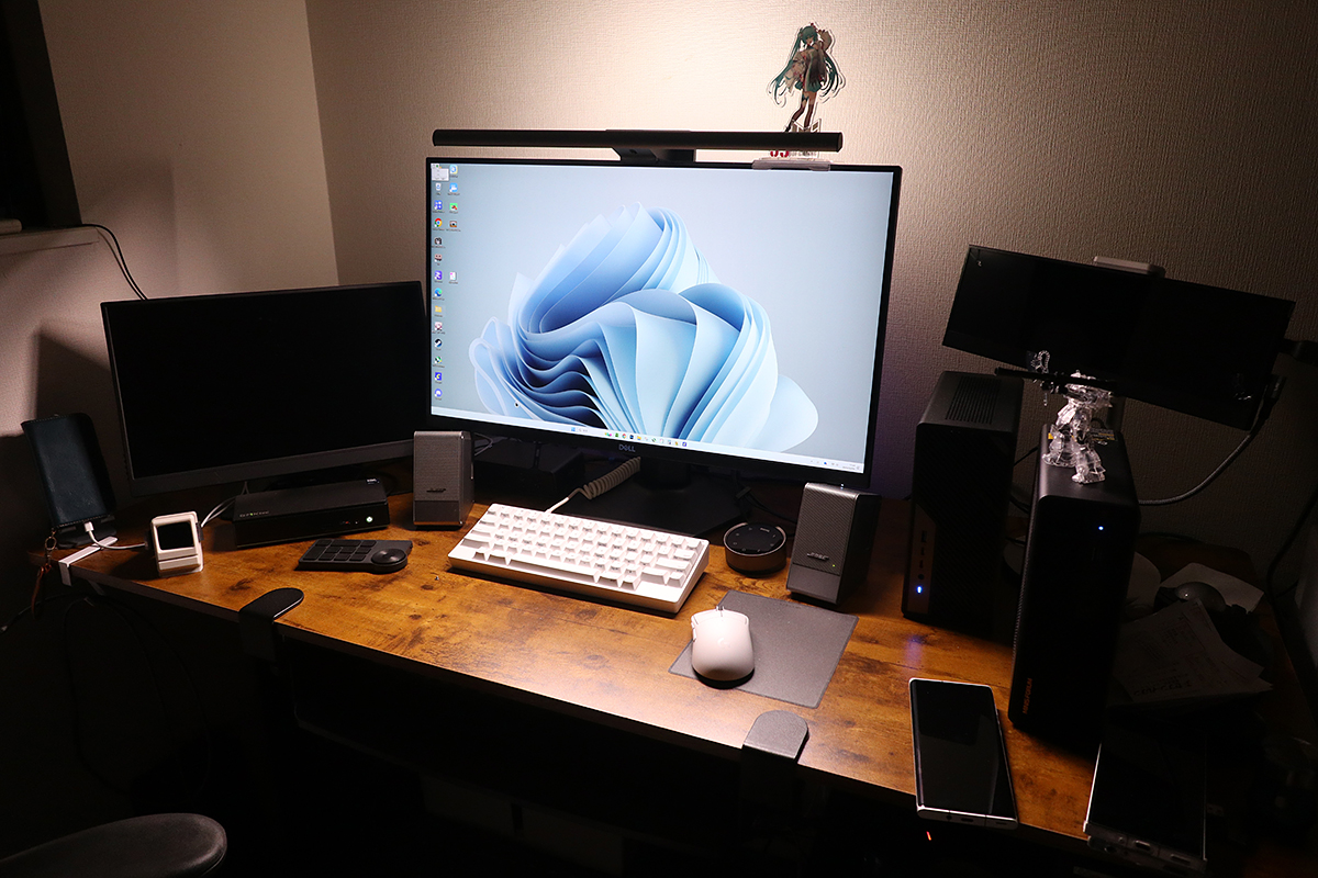 なにこれ最高、最強。「ScreenBar Halo 2」で照明の進化を体感した