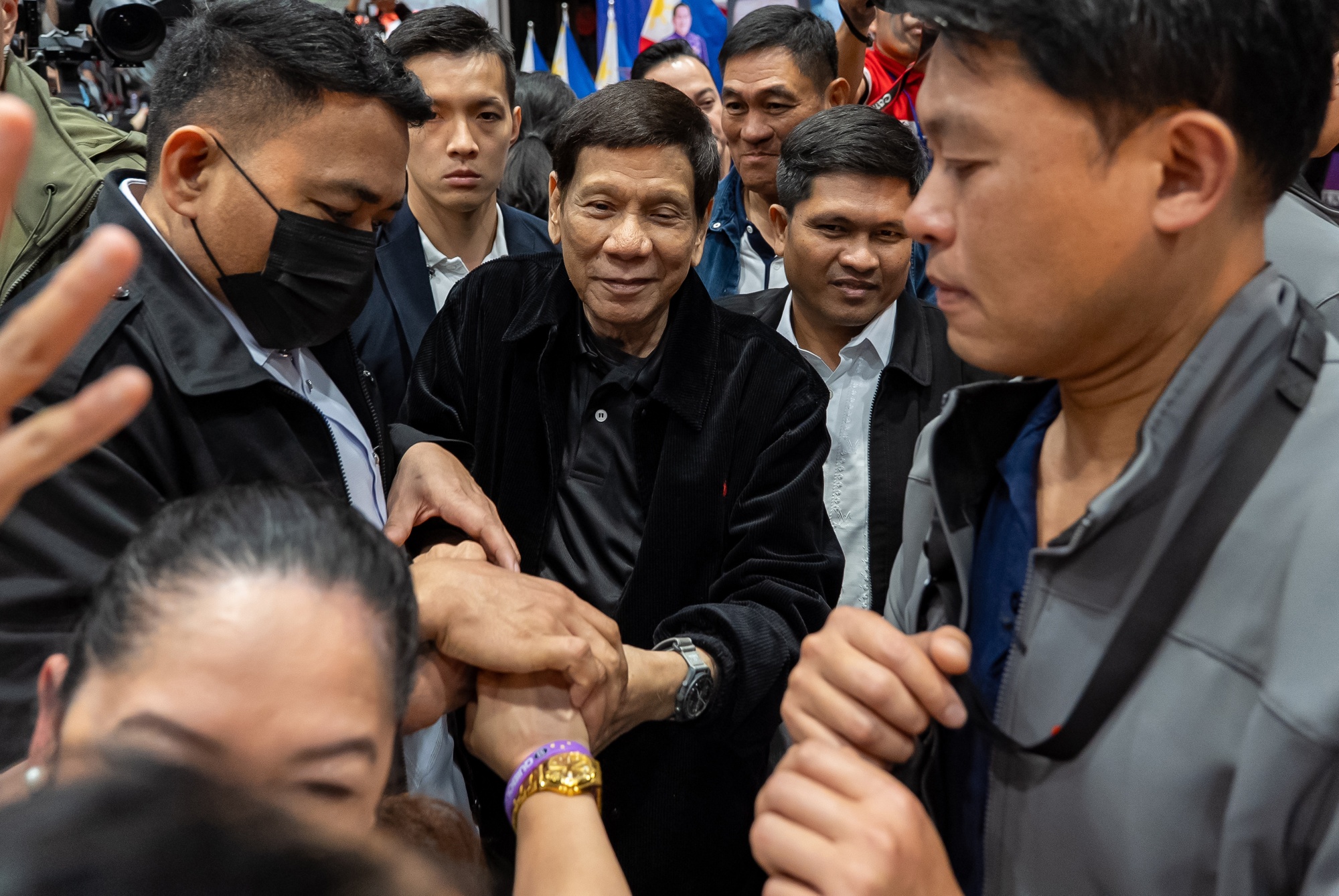 フィリピンのドゥテルテ前大統領、「麻薬戦争」で逮捕なら受け入れる