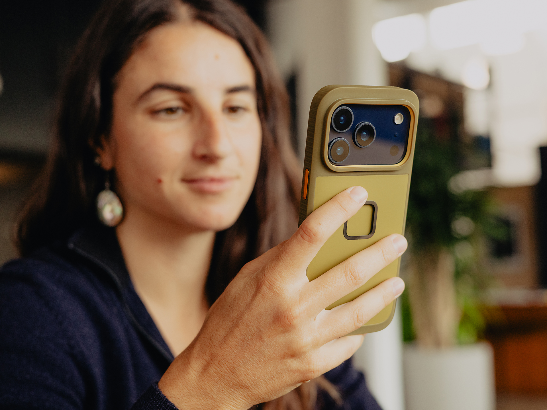 Peak Design製スマホケースが新iPhoneとPixel 10に対応