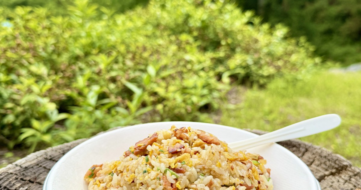 新連載「最強火力のカセットコンロ」とコンビニ商品だけでチャーハンを作ってみる第1回：セブンイレブン「焼豚モリモリ炒飯」→ 連載存続の危機 / 100万円の古民家64