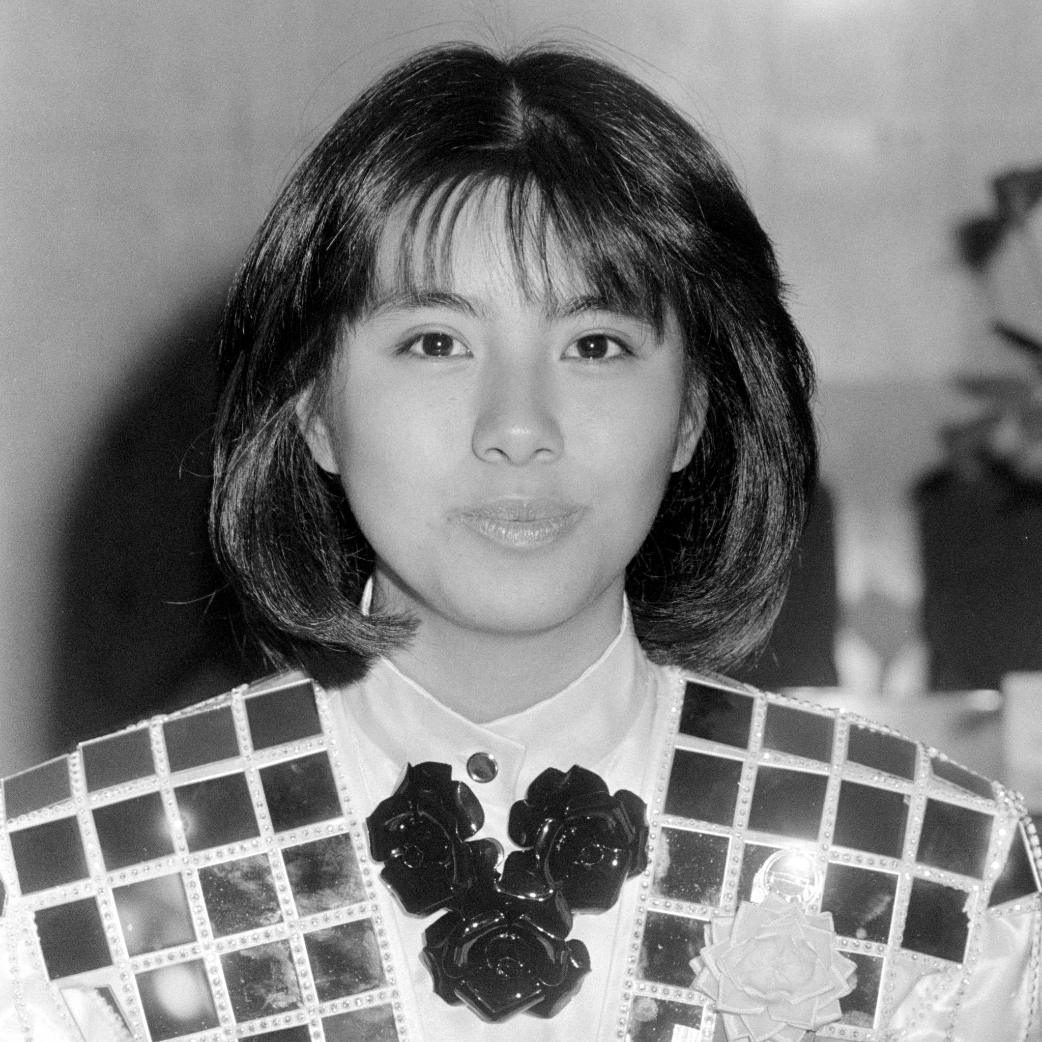 「ママに会わせたかった」直腸がんを告白した80年代アイドル、天国の母へ孫の成長を報告 「えくぼが遺伝」「大人になりましたね」