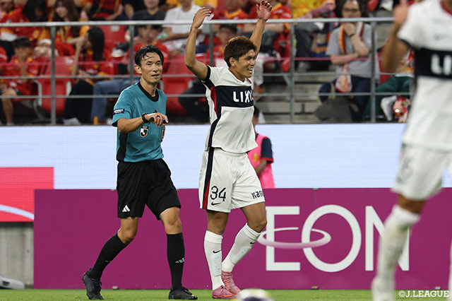 4発快勝の鹿島が4連勝で首位の座を堅持！2位神戸は酒井 高徳の逆転弾で劇的勝利【サマリー：明治安田Ｊ１ 第32節】