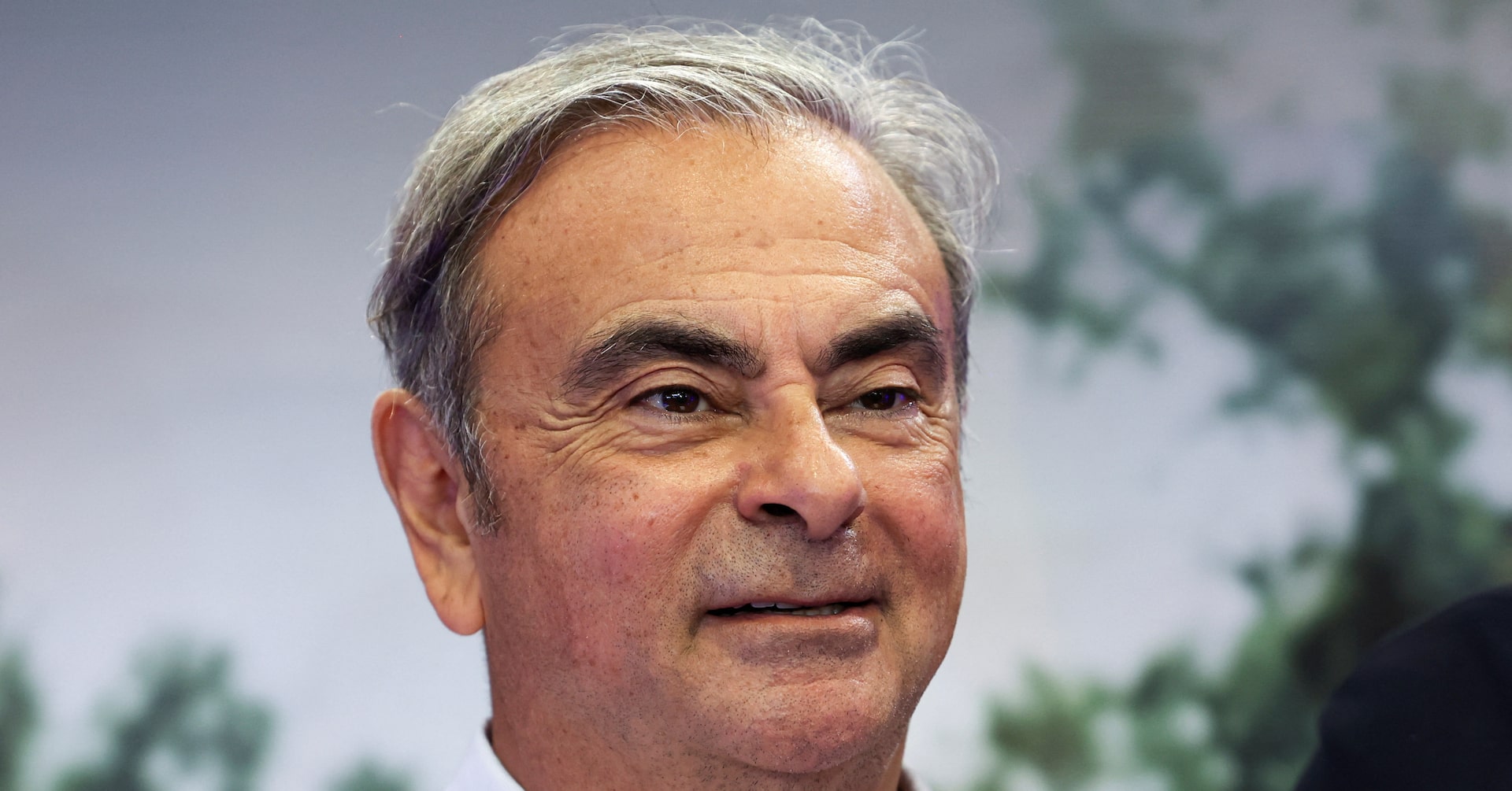 仏裁判所、汚職容疑でダティ文化相とゴーン元会長に審理出廷命令