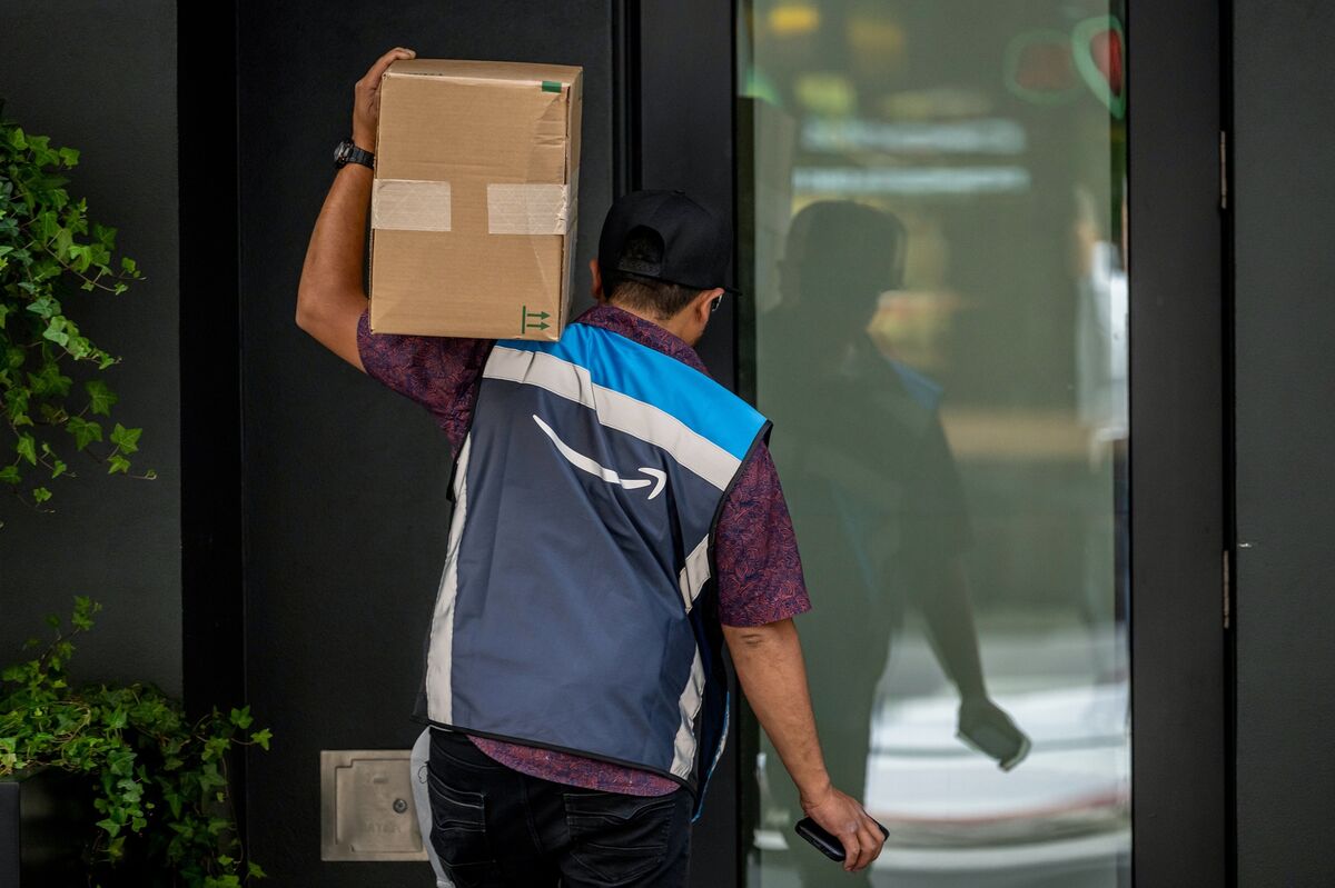 関税の影響は大手ハイテク企業にも、アマゾンやアップルの決算が示唆