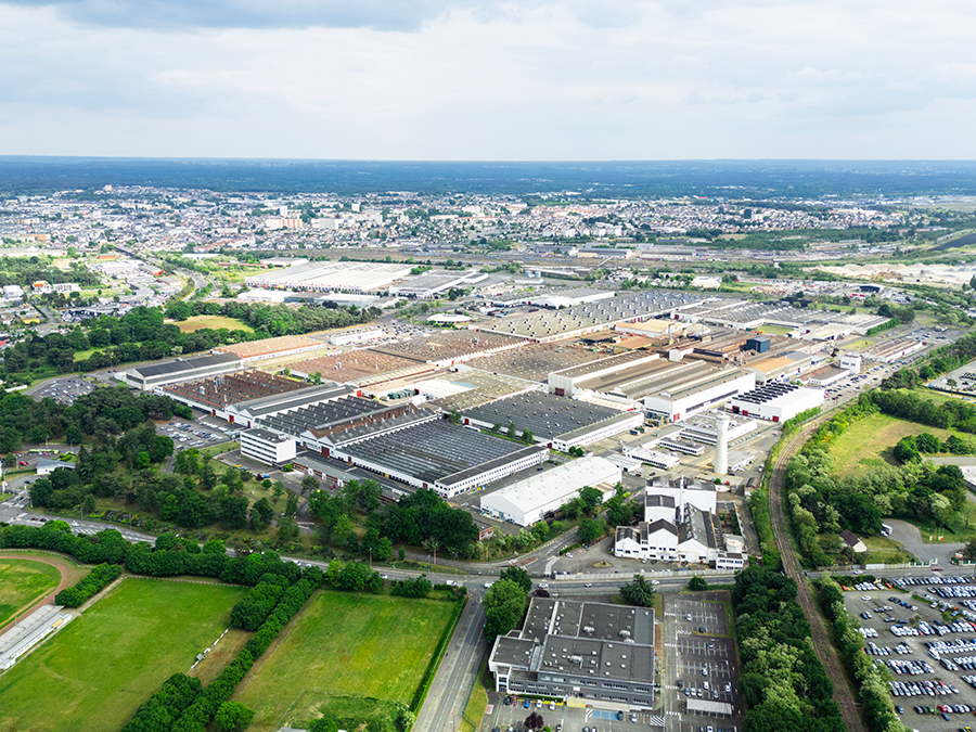 自動車大手が「自爆ドローン」製造へ 一体どんなもの？ かつての“戦車の名門”が防衛へ復帰 欧州メーカー“背に腹”の事情