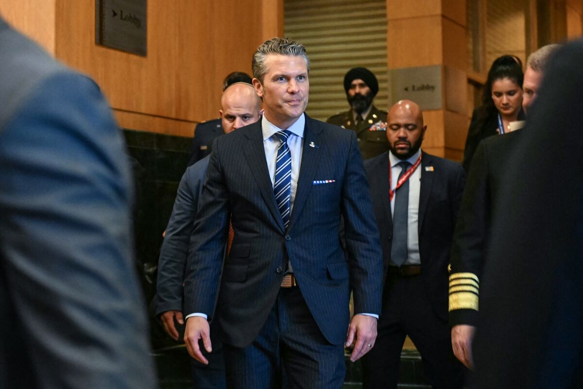 ヘグセス米国防長官、台湾周辺での中国の行動に懸念－董国防相と会談