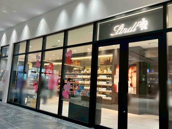 『リンツ』のチョコが詰め放題！？『リンツ ショコラ ブティック』各店舗で『PICK & MIX 詰め放題』開催！2月16日～28日。