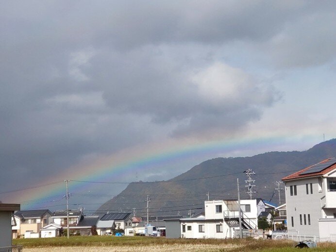 10日の関東甲信は急な雷雨に注意 11日以降は秋晴れ続く 紅葉狩りおすすめ