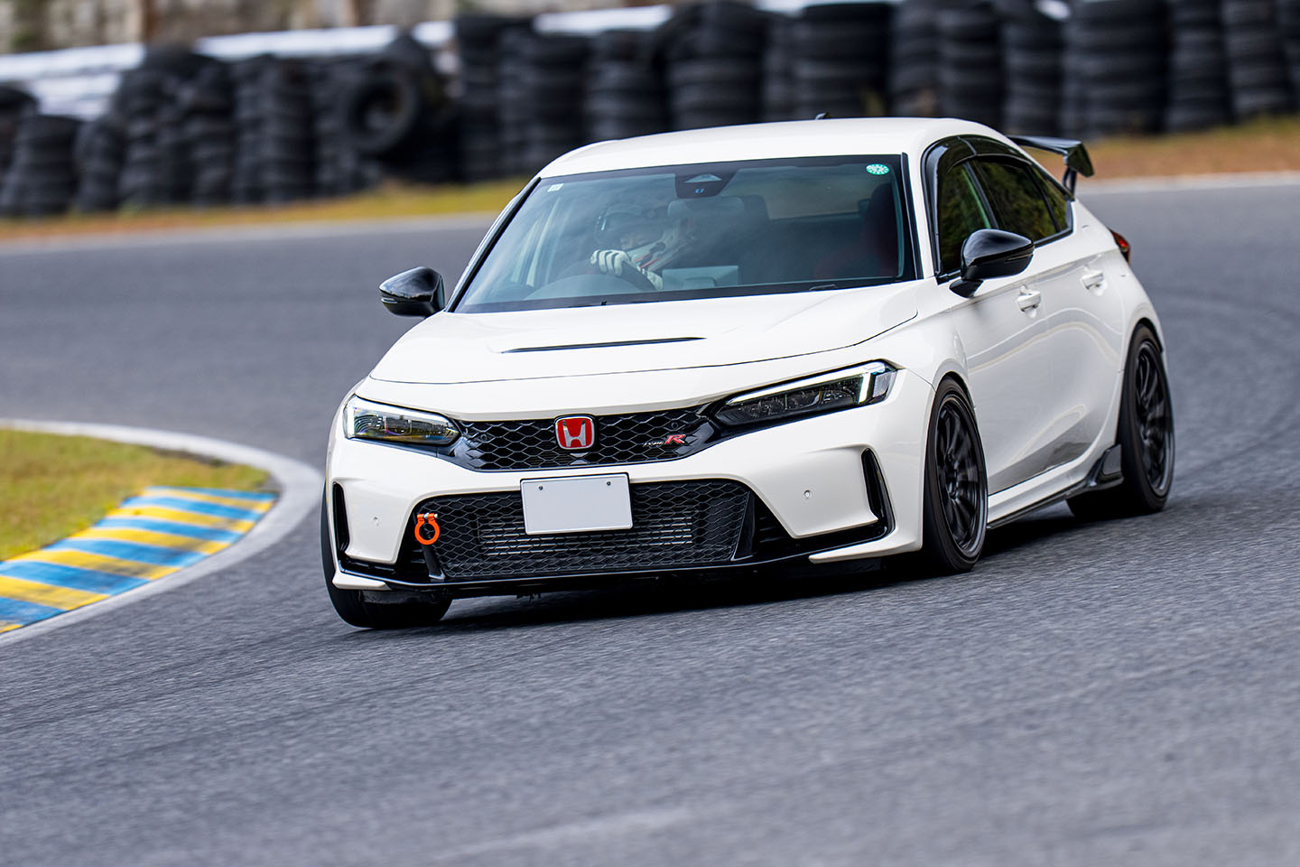 「派手さゼロ、でも完成度100％」歴代シビックに精通した関西の名門が現行タイプRをチューニング！