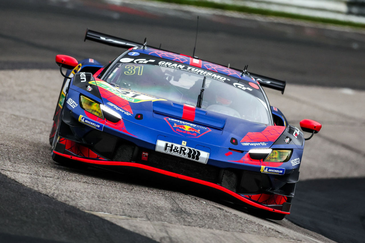 フェルスタッペン、ニュルブルクリンク耐久でGT3レースデビュー即優勝。F1イタリアGPから怒涛の3連勝（オートスポーツweb）