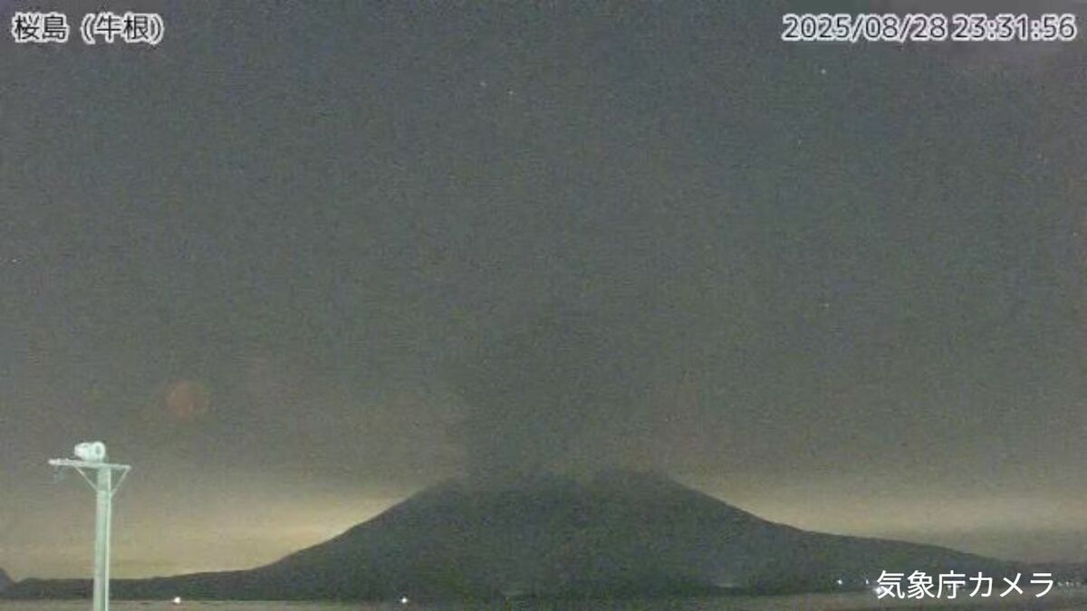 桜島で連続噴火 噴煙２０００ｍ【29日の降灰予報】鹿児島市街地方向・吉野方向に予想