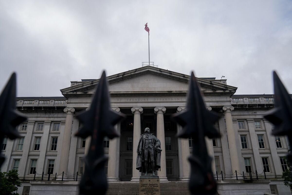 米財務省、為替操作国の認定なし－為替政策の分析強化へ