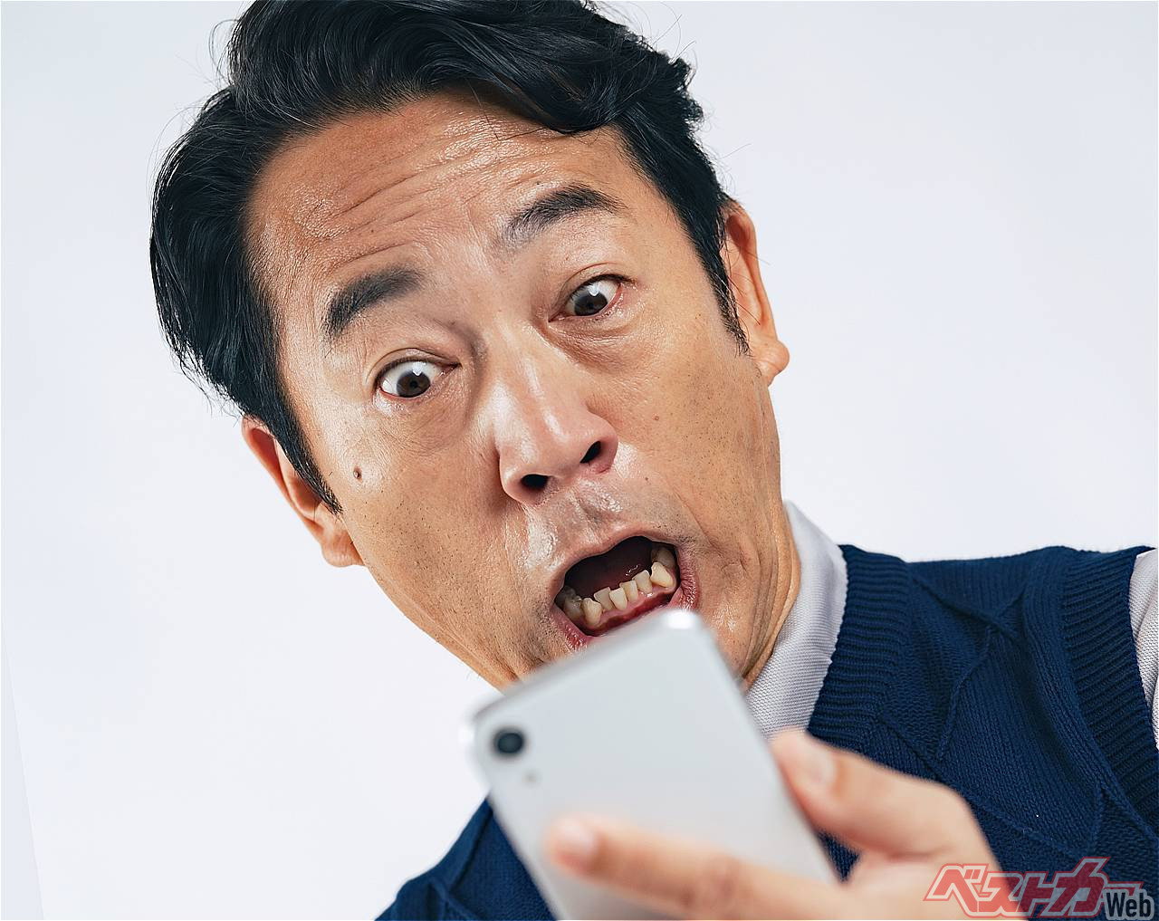 自動運転車を近くで撮っちゃダメ!! スマホがぶっ壊れる可能性があること知ってた?