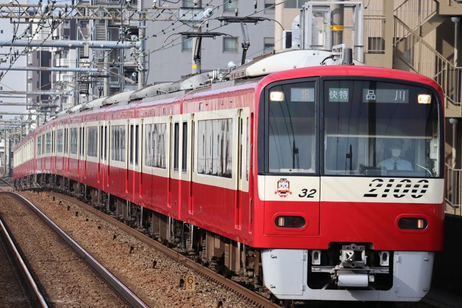 「すぐ行先が変わる」「急行表示のまま各駅…」 ダイヤ乱れ時「突然の運行変更」体験談集まる 振り回されるけど「ありがたい」の声も