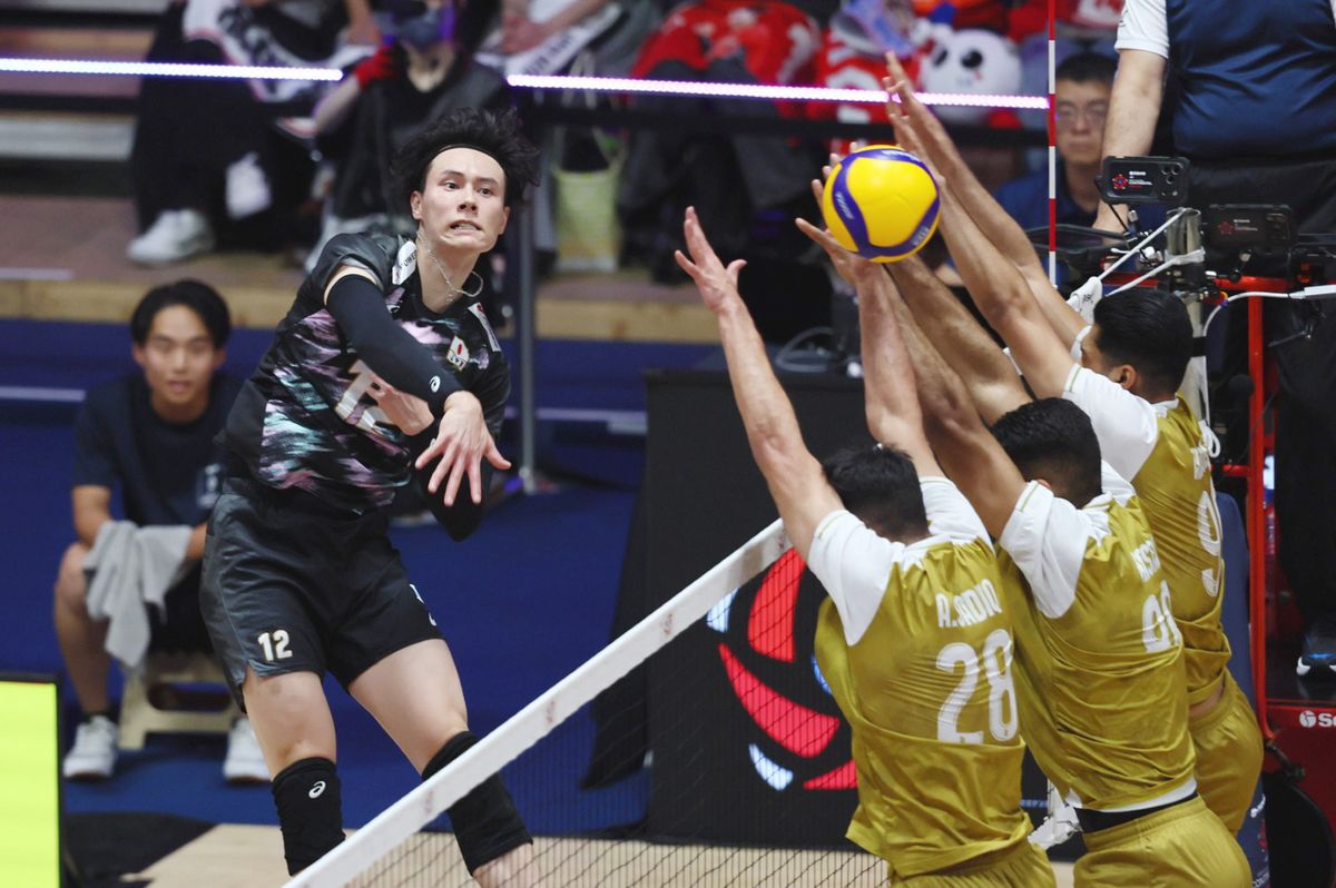 【バレー男子】日本がA組2連勝 バーレーンを3-0でストレート勝利 優勝でロサンゼルス五輪切符〈アジア選手権〉