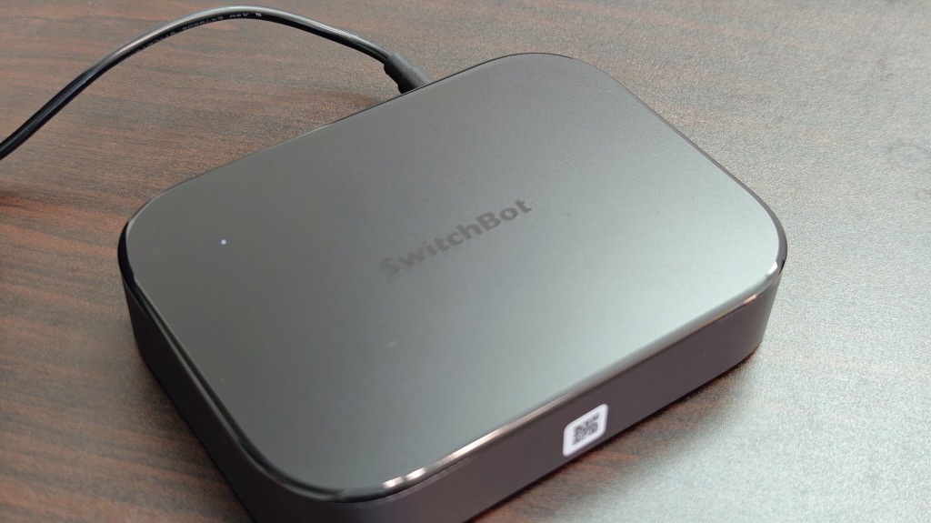 SwitchBot AI Hubレビュー。お前が誇るべきはAIだけじゃない、いろいろ詰め込んだ画期的な司令塔
