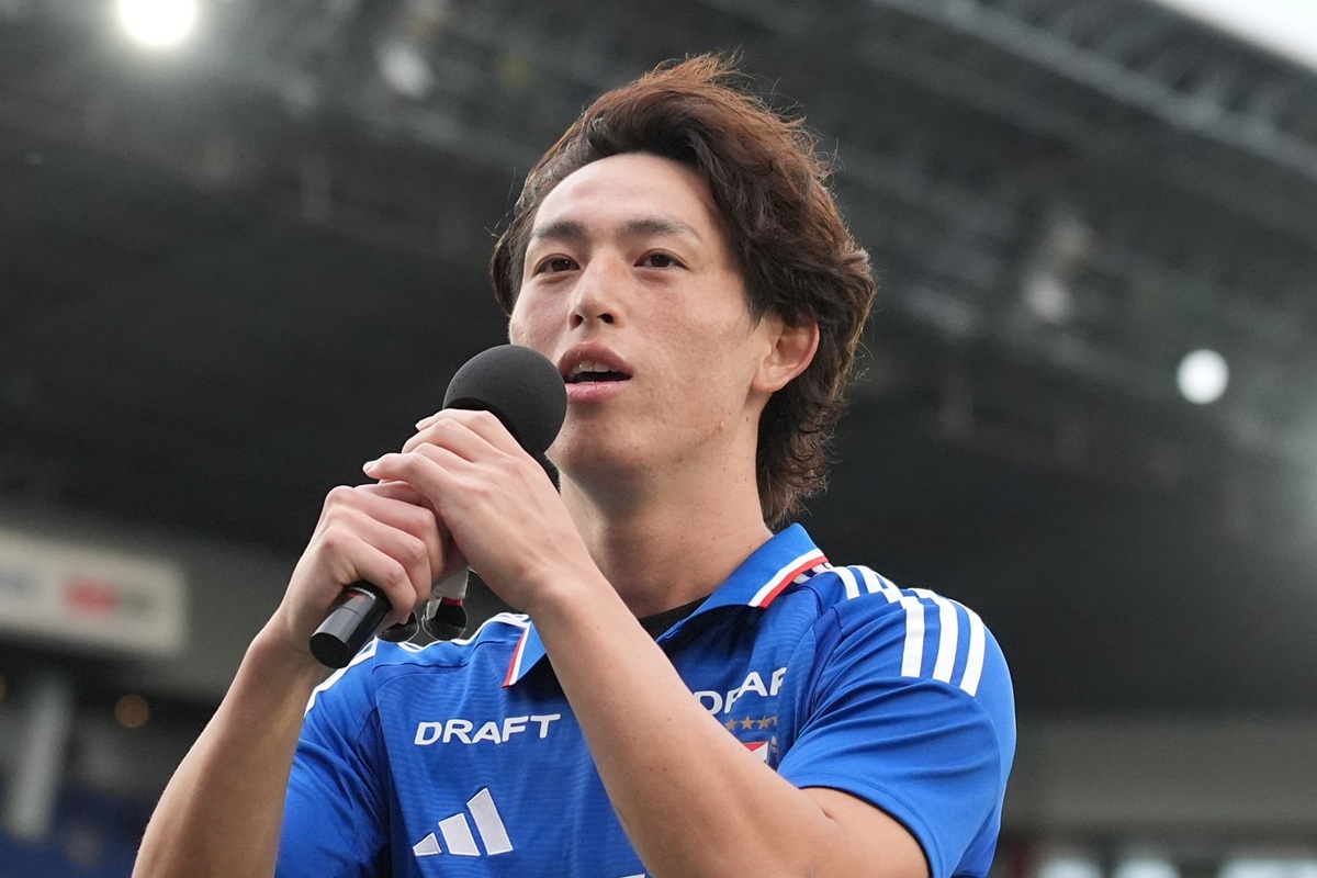 「背負うことは重い」横浜F・マリノス、植中朝日が苦悩する最中に差した一筋の光。「そういう人が近くに…」【コラム】