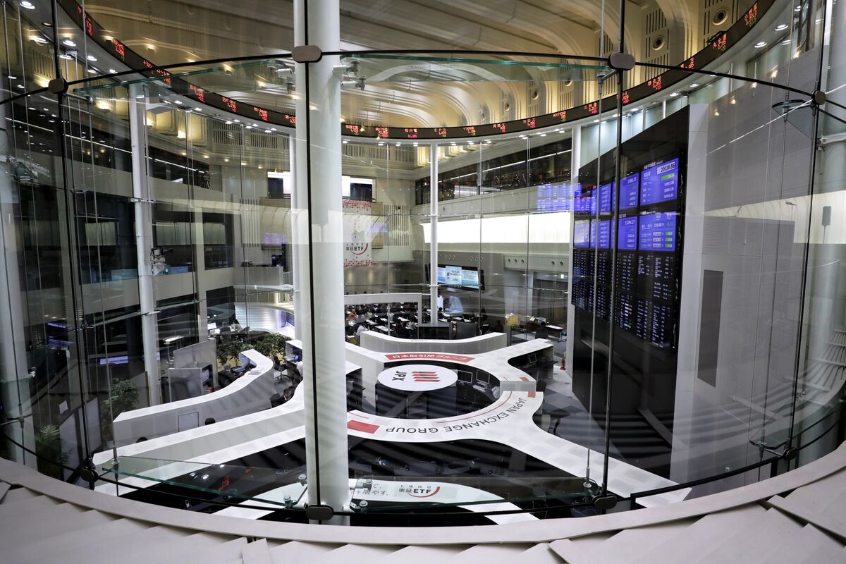 「高市トレード」第2章に臨む日本市場、日銀とトランプ氏来日が関門