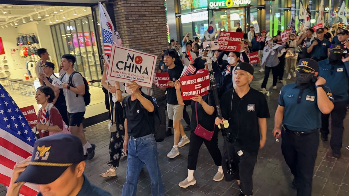 習近平が｢日本は危険｣と煽った末路…中国人観光客が大量に押し寄せた韓国で｢反中感情｣が爆発した理由