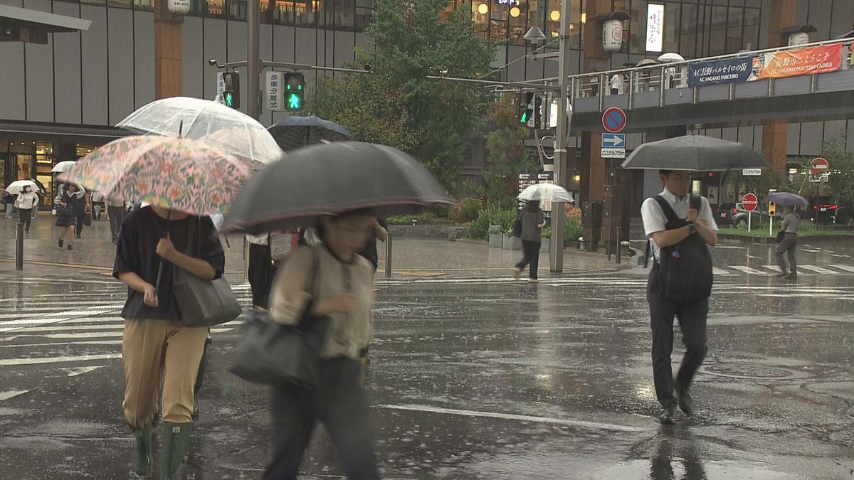 落雷で住宅火災に大粒のひょう 各地で激しい雷雨大荒れの一日 28日も大気の非常に不安定な状態続く見込み【長野】