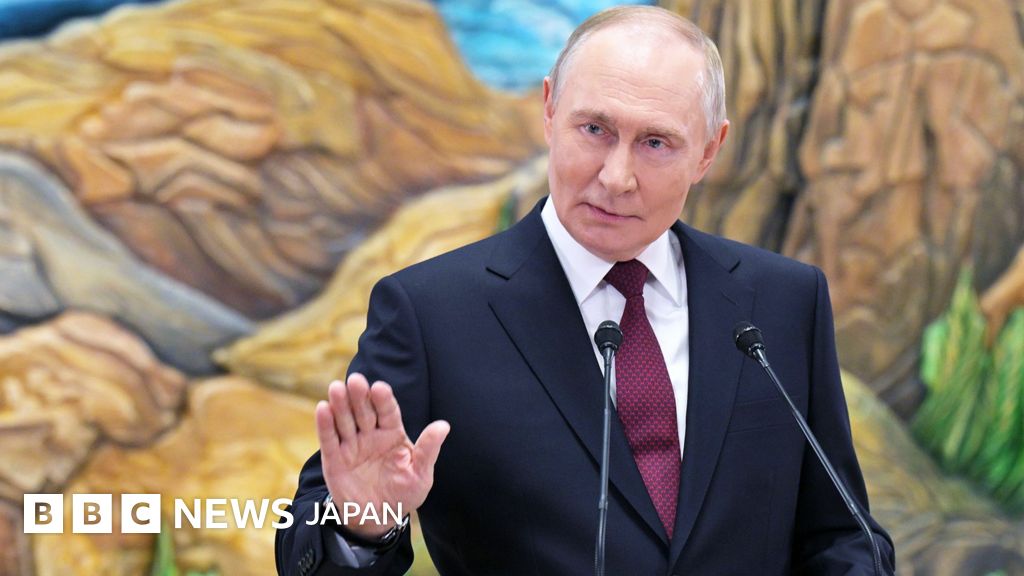 プーチン氏、ウクライナ領土を改めて要求 米との協議を前に