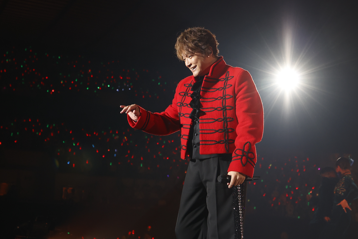 香取慎吾「幸せです」 初ソロアリーナツアー東京公演、常に期待を超えてくる表現者としての強さ