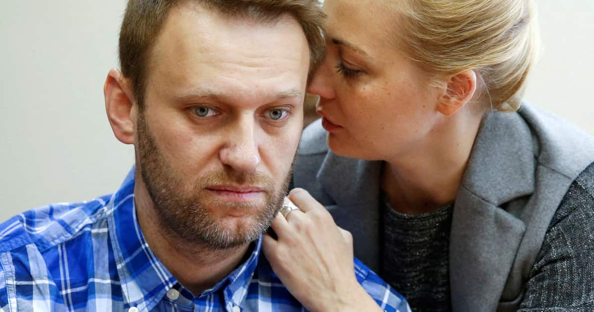 プーチンを摑む亡霊の手 追及の執念、泉下でなお