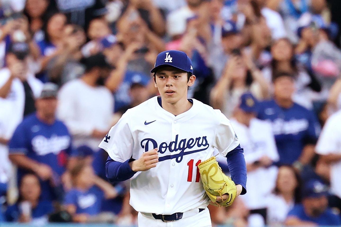 ディアスIL入り→佐々木朗希が守護神に？ LA記者から待望論「ブルペンにいるべき」ドジャース専門メディアも「球種構成はリリーフ向き」