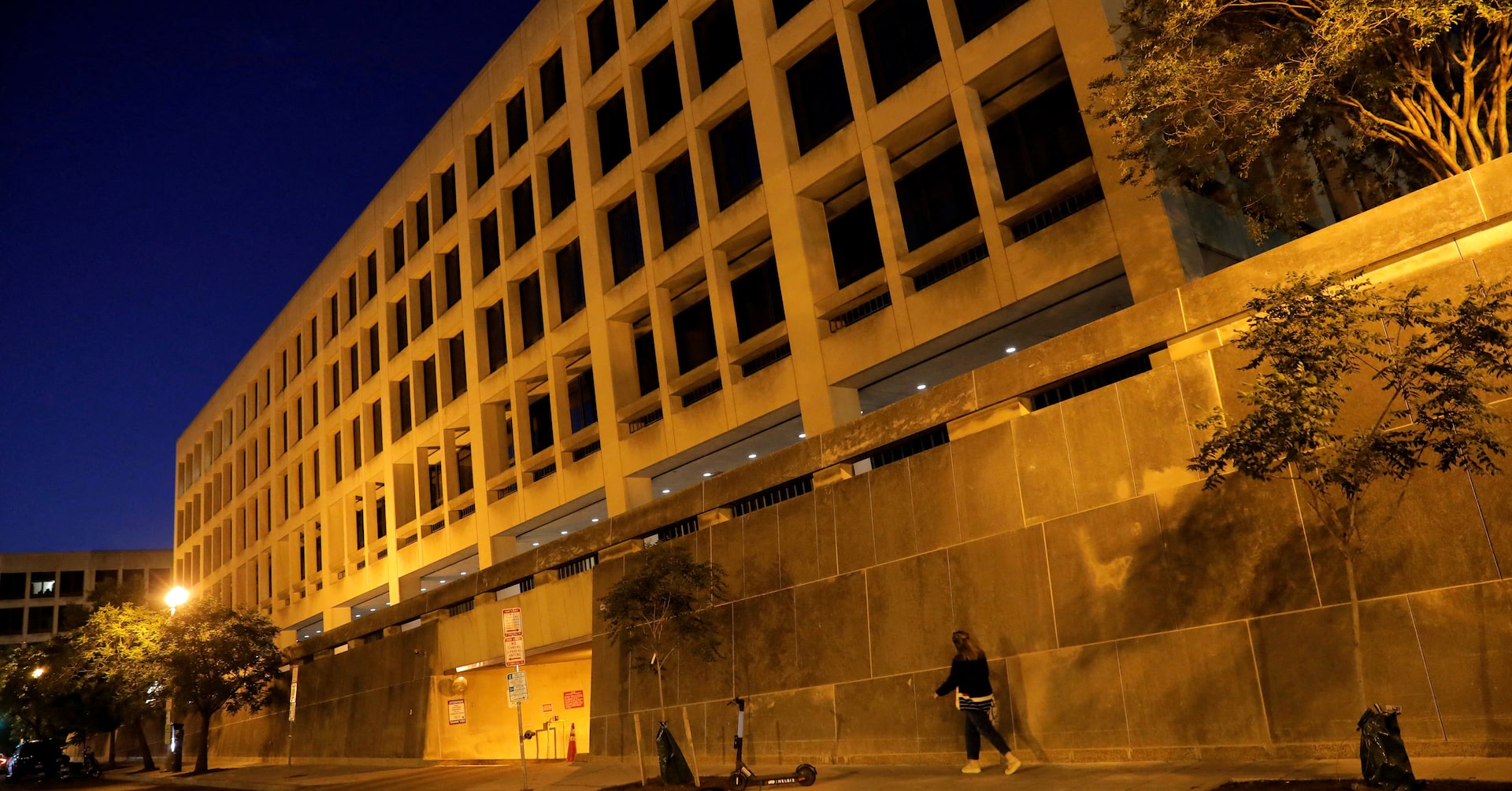 米雇用統計、新局長が月次報告停止を提案 ホワイトハウスは継続表明