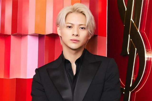 「明らかに引いてた」平野紫耀 ライブ配信での恋愛相談に寄せられたファンの“不倫告白”に絶句も…語った「不倫への持論」
